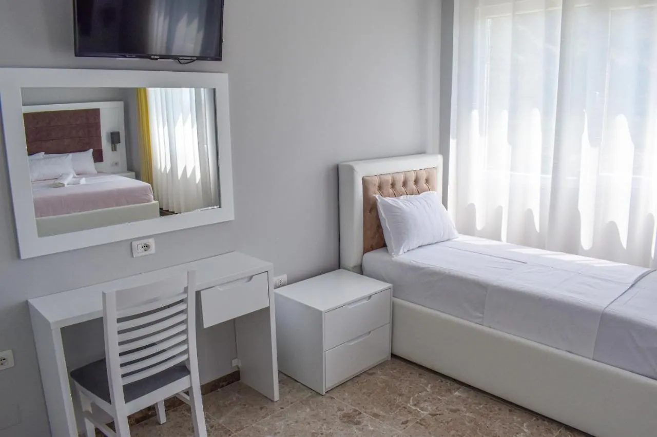 Gimi Apartments Shëngjin 0*,